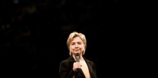 lonely-hillary